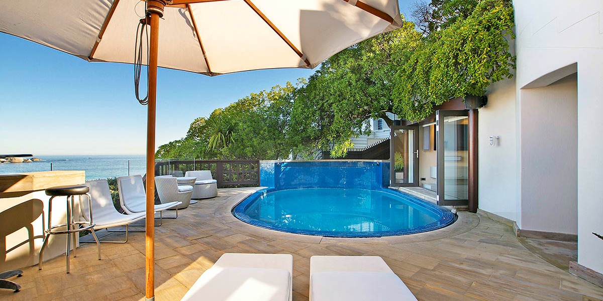 Cape Town Villas pool