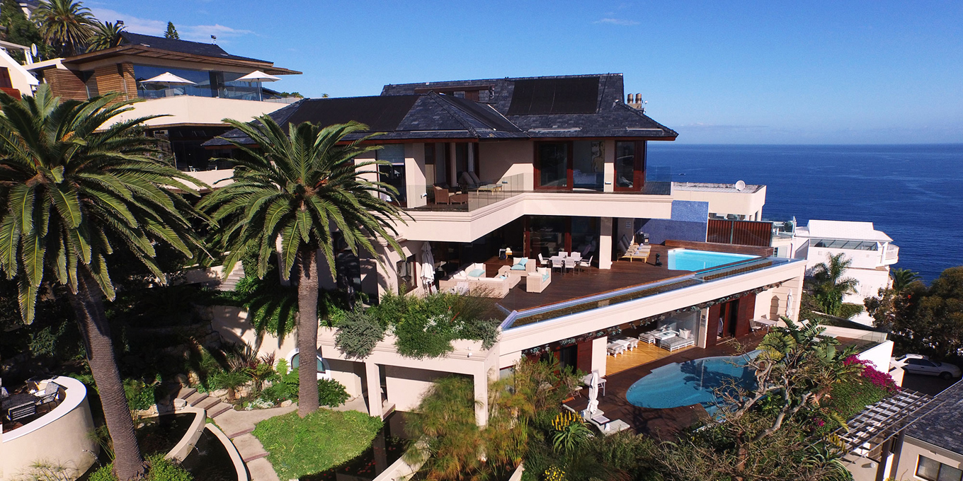 Ellerman-Villa-Ocean-view-and-Palm-Trees