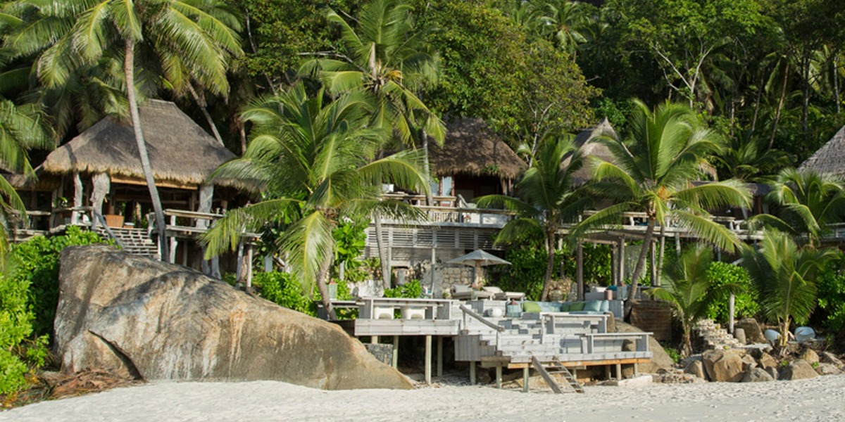 Luxury Villa by the Beach at North Island